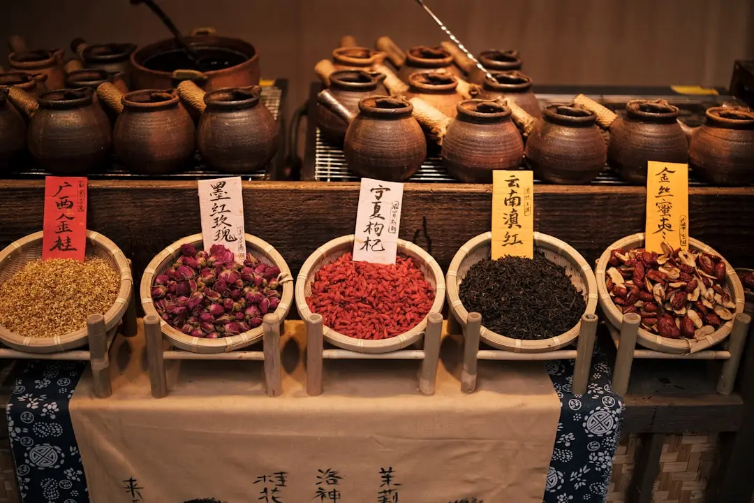 陕西科曼生物科技：保健食品研发中活性成分提取工艺的技术解析